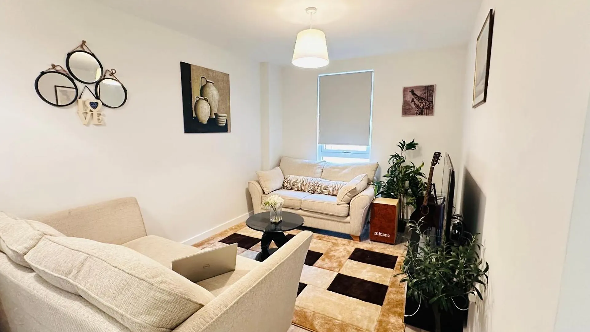 En-Suite Room In A Shared 2 Bedroom Apartment 谢菲尔德